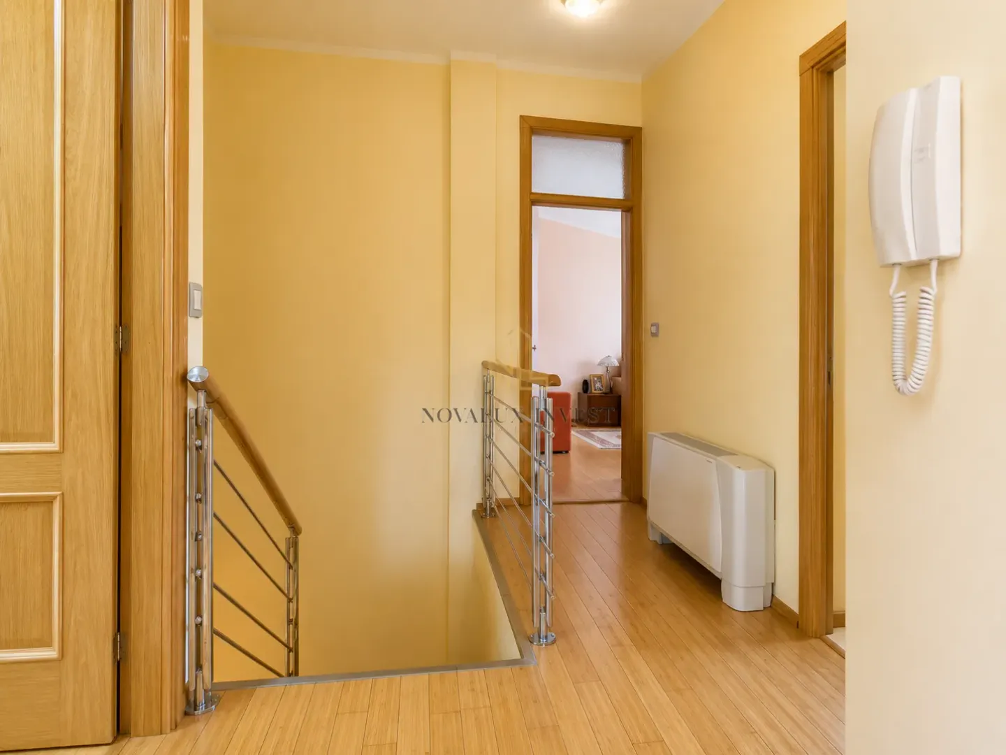 Prodaja, trosoban stan, 200m², Preko Morače, Podgorica