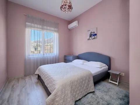 Sale, one bedroom apartment, 52m², Bečići, Budva - image 10