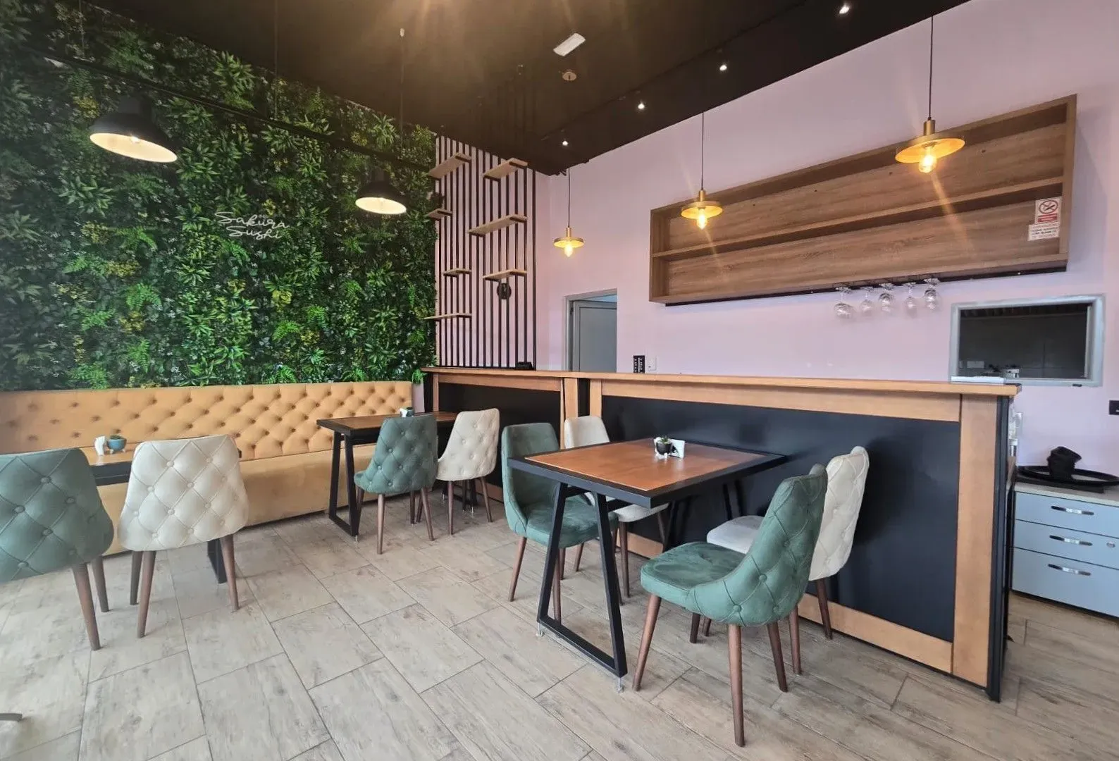 Rent, office space, 50m², Pobrežje, Podgorica