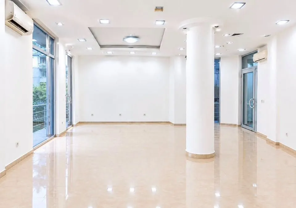 Rent, office space, 46m², Rozino, Budva