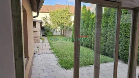 Izdavanje, kuća, 200m², Salajka, Novi Sad Sve Podlokacije - image 10