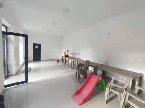 Prodaja, poslovni prostor, 97m², Centar, Subotica - image 2