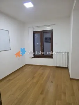 Rent, three bedroom apartment, 70m², Čubura, Beograd - image 3