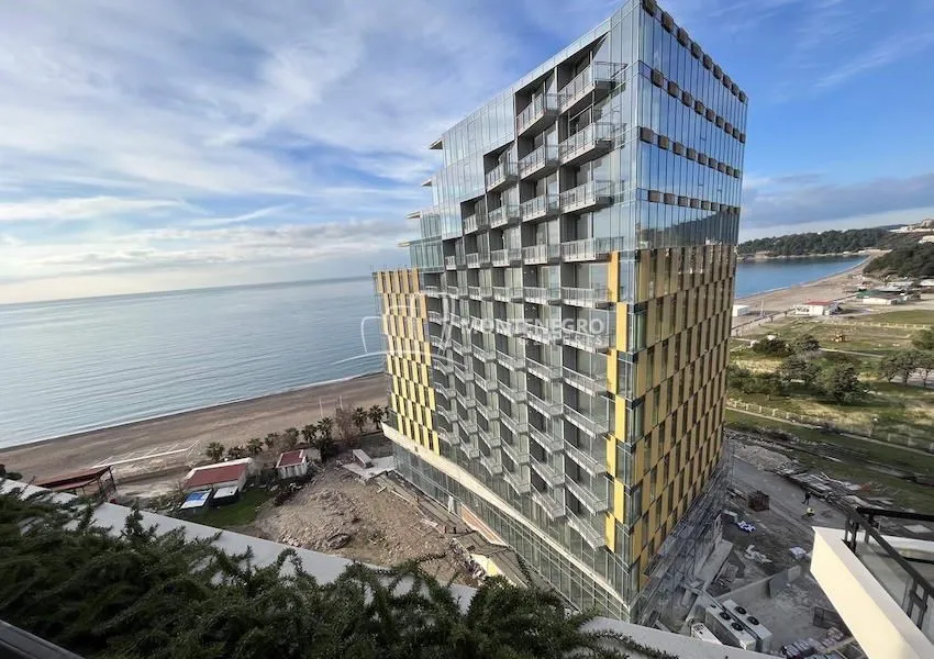 Sale, one bedroom apartment, 67m², Bečići, Budva