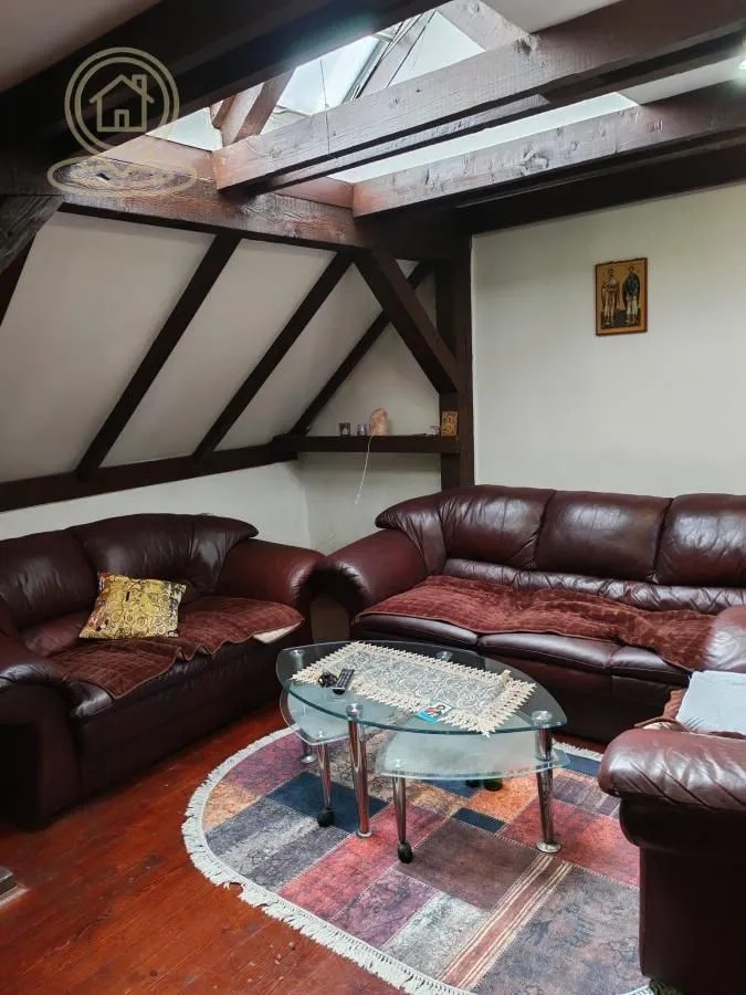 Rent, house, 150m², Kragujevac, Srbija