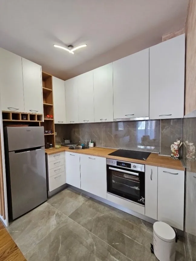 Izdavanje, jednosoban stan, 45m², Zabjelo, Podgorica