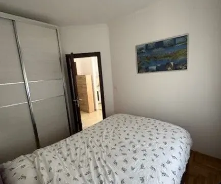 Izdavanje, jednosoban stan, 50m², Budva, Crna Gora - image 2