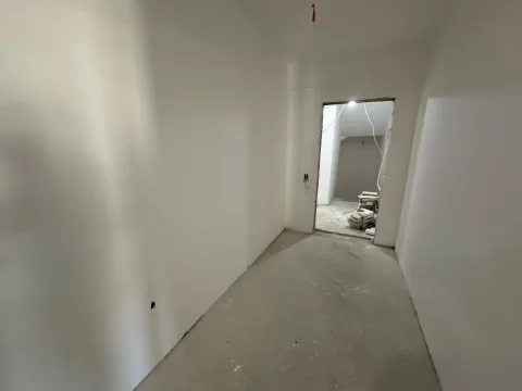 Sale, one bedroom apartment, 41m², Makedonsko naselje, Bar - image 3