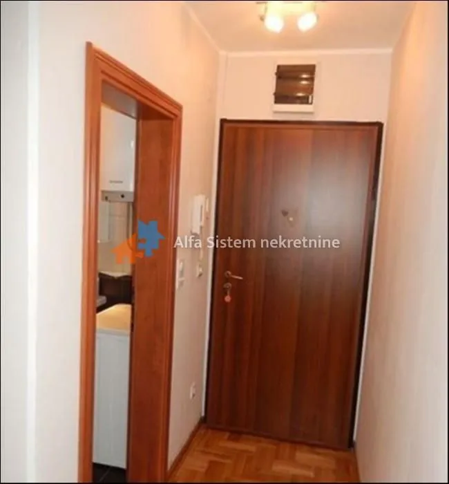 Rent, two bedroom apartment, 40m², Crveni Krst, Beograd