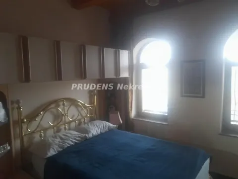 Prodaja, kuća, 190m², Surčin, Beograd - image 7