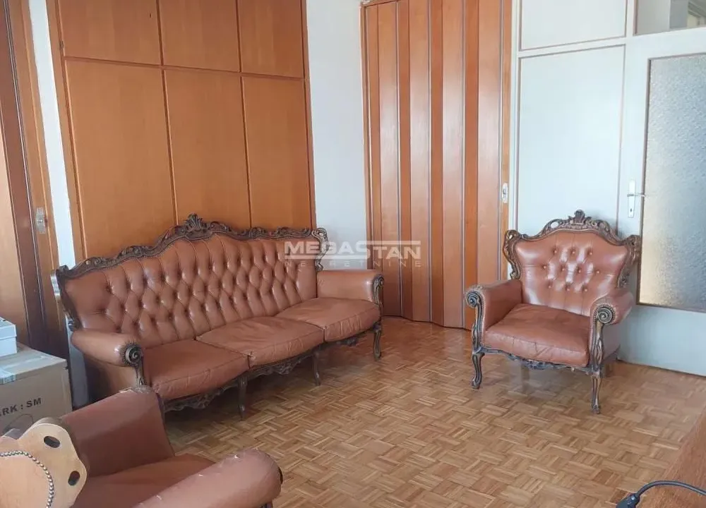 Izdavanje, trosoban stan, 70m², Novi Beograd Blok 23, Novi Beograd Sve Podlokacije