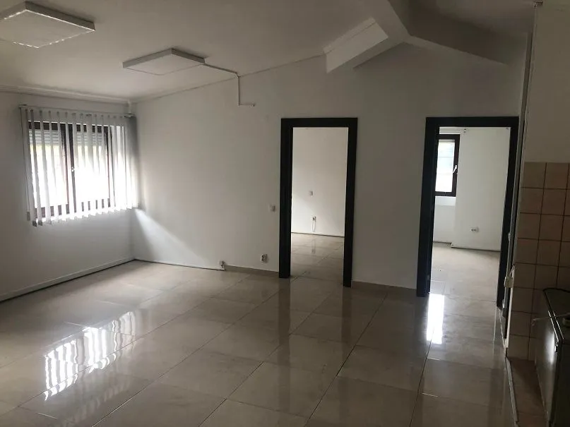 Rent, office space, 170m², Zemun Sve Podlokacije, Beograd