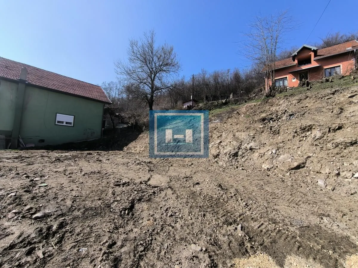 Prodaja, plac, 761m², Ostrikovac, Ćuprija