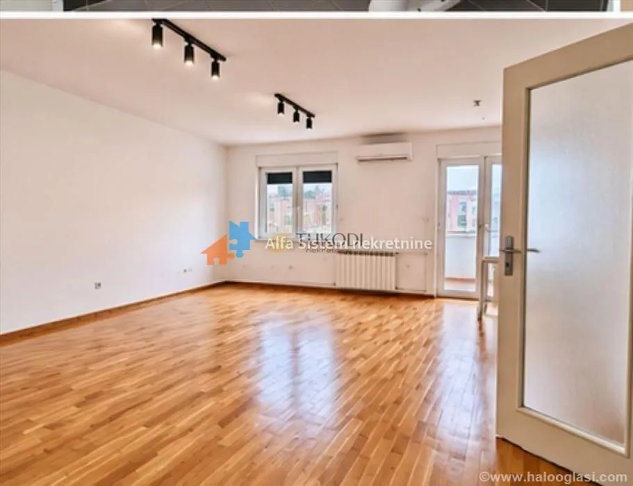 Izdavanje, trosoban stan, 77m², Novi Beograd Sve Podlokacije, Beograd