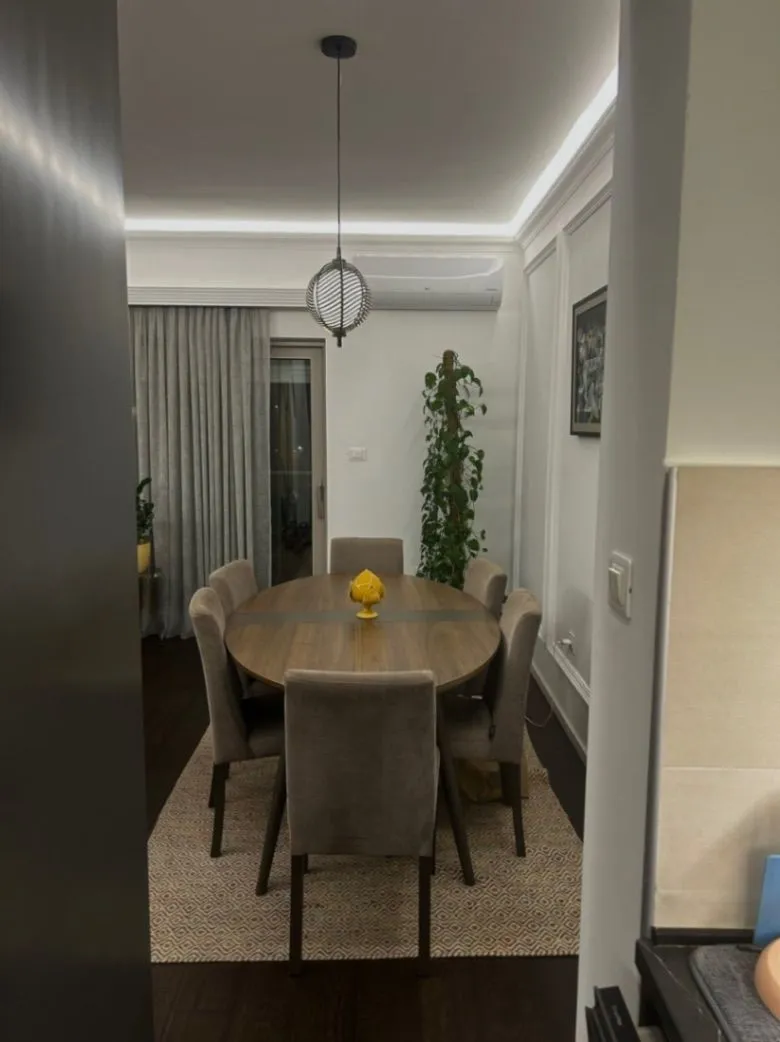 Prodaja, dvosoban stan, 94m², Vezirov Most, Podgorica