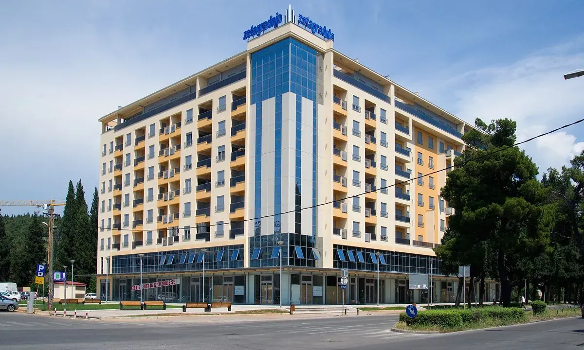 Izdavanje, jednosoban stan, 50m², Centar, Podgorica
