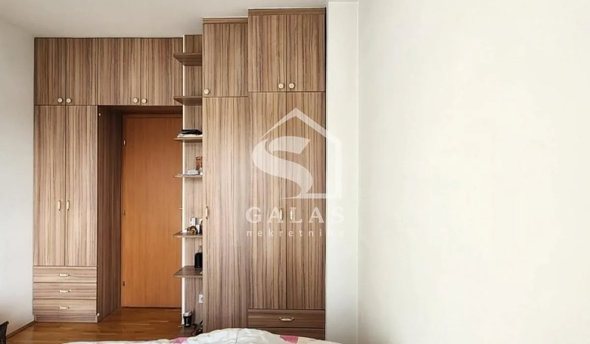 Sale, three bedroom apartment, 80m², Karadjordjevac, Leskovac