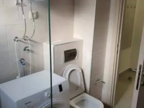 Izdavanje, jednosoban stan, 45m², Blok 6, Podgorica - image 5