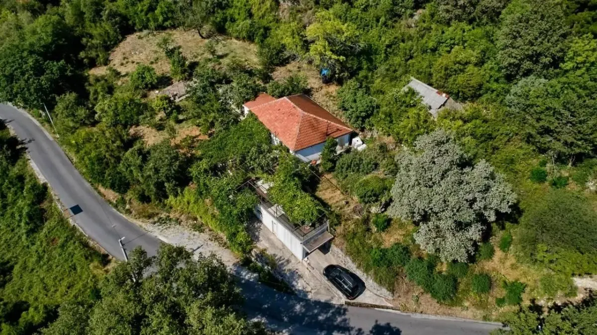 Prodaja, plac, 13300m², Kavač, Kotor