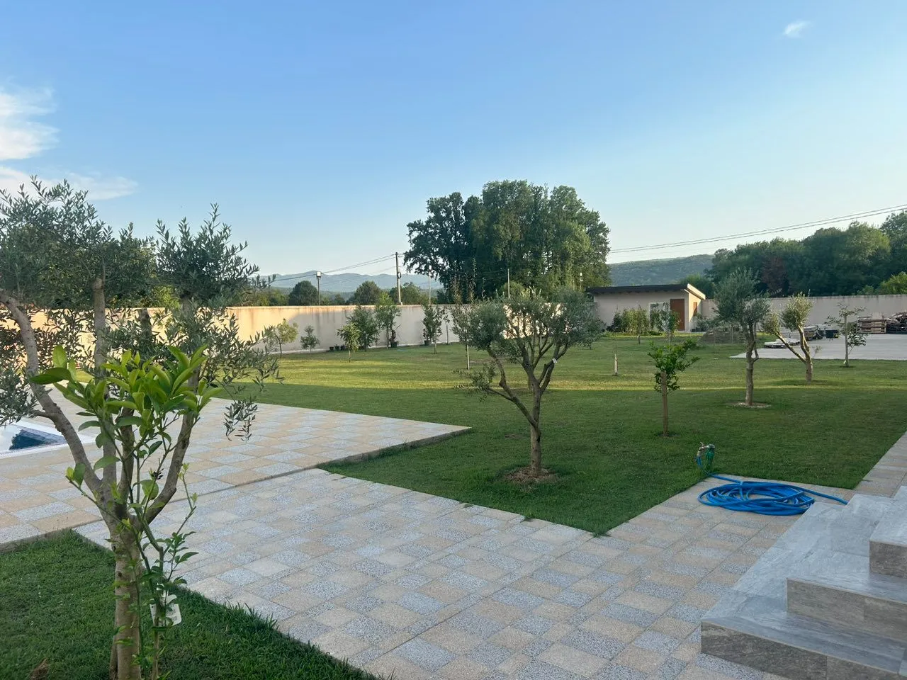 Rent, house, 220m², Ćurilac, Danilovgrad
