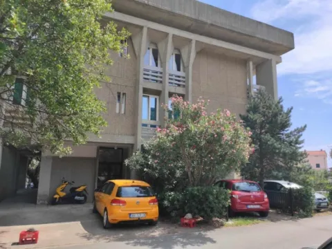 Prodaja, trosoban stan, 80m², Petrovac, Budva - image 5