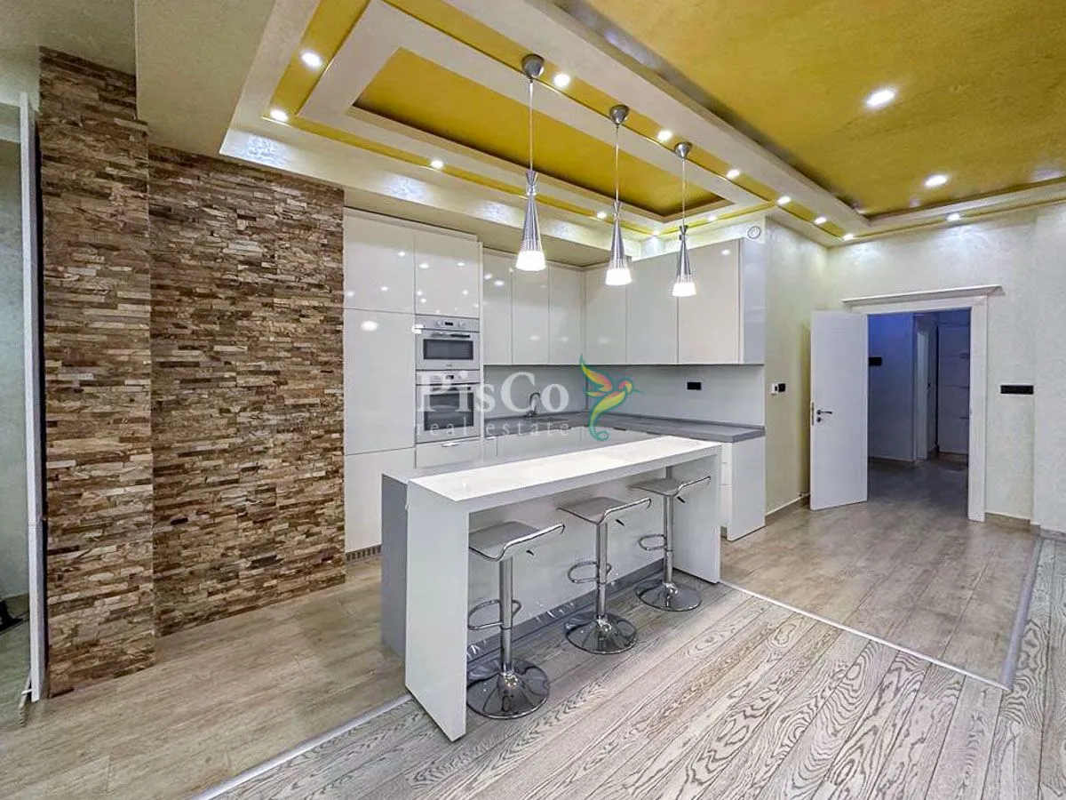 Prodaja, dvosoban stan, 106m², Budva, Crna Gora