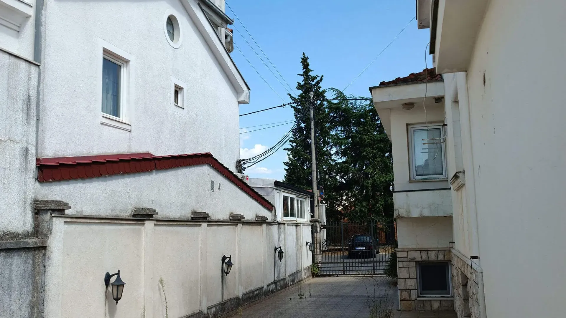 Prodaja, kuća, 380m², Ibričevina, Podgorica