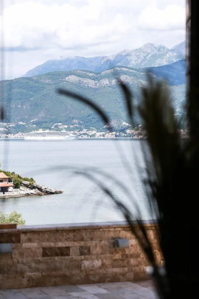 Prodaja, kuća, 600m², Tivat, Crna Gora