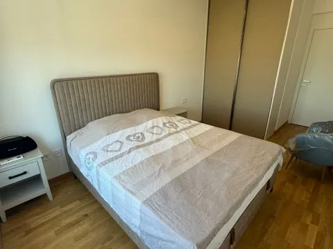 Izdavanje, dvosoban stan, 66m², Stari Aerodrom, Podgorica - image 7