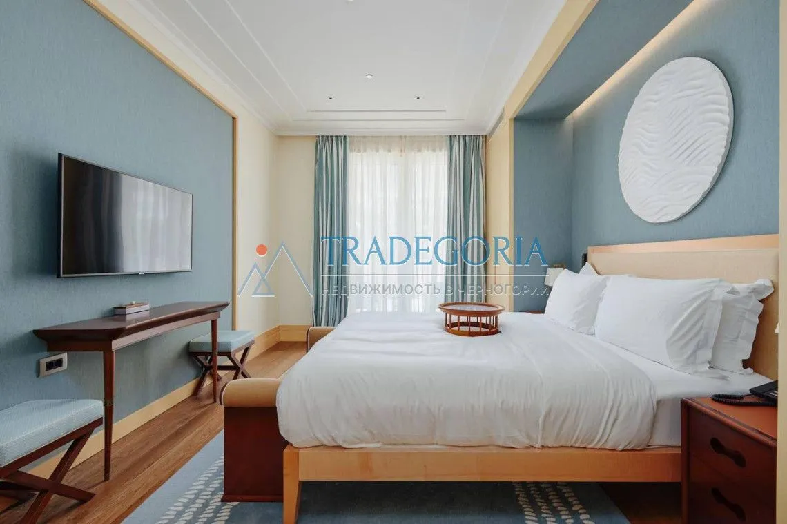 Prodaja, trosoban stan, 192m², Tivat, Crna Gora
