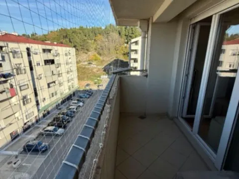 Izdavanje, dvosoban stan, 60m², Ljubović, Podgorica - image 7