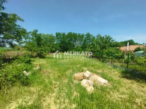 Prodaja, kuća, 164m², Mužlja, Zrenjanin - image 20
