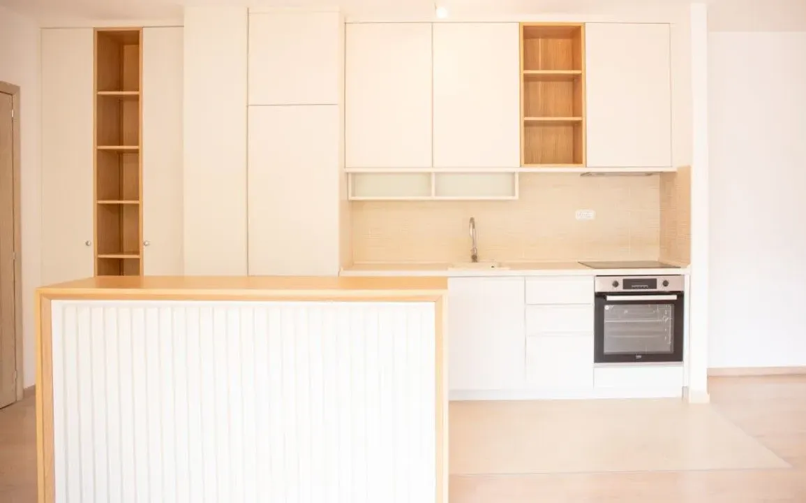 Sale, two bedroom apartment, 105m², Bečići, Budva