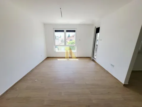 Prodaja, četvorosoban stan, 96m², Telep, Novi Sad Sve Podlokacije