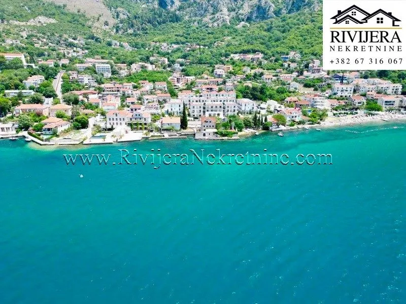 Sale, house, 104m², Risan, Kotor