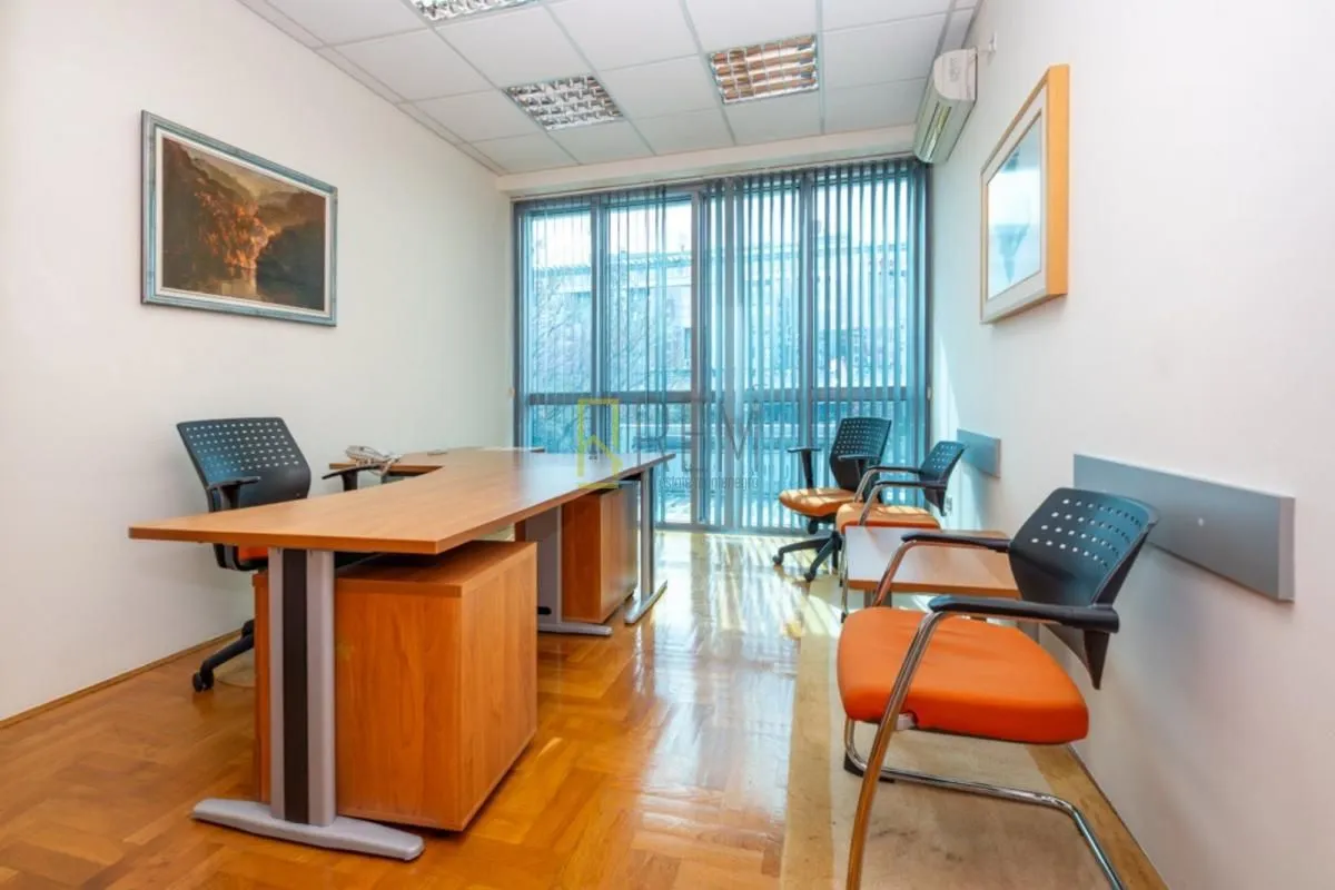 Rent, office space, 78m², Kruševac, Podgorica
