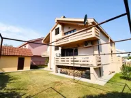 Sale, house, 300m², Stari Aerodrom, Podgorica - image 10