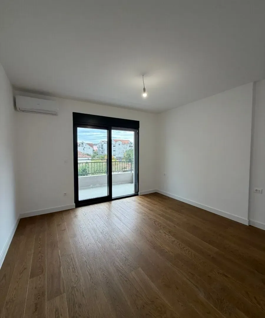 Rent, two bedroom apartment, 79m², Preko Morače, Podgorica
