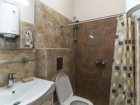 Sale, three bedroom apartment, 189m², Budva, Crna Gora - image 16