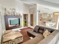 Prodaja, dvosoban stan, 75m², Seoce, Budva - image 20