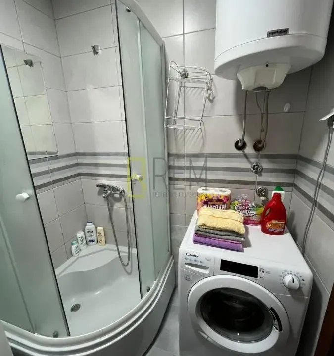 Rent, studio apartment, 26m², Podgorica, Crna Gora