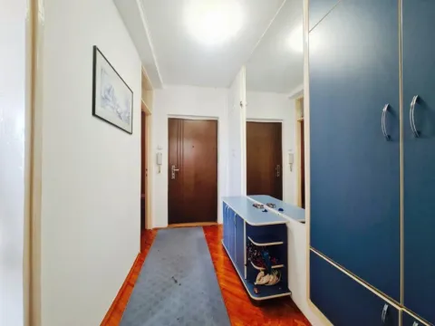 Izdavanje, jednosoban stan, 50m², Preko Morače, Podgorica - image 2