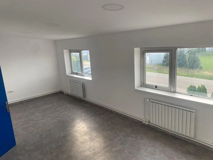 Rent, office space, 1440m², Stara Pazova, Srbija