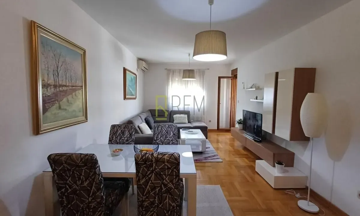 Prodaja, jednosoban stan, 44m², Stari Aerodrom, Podgorica