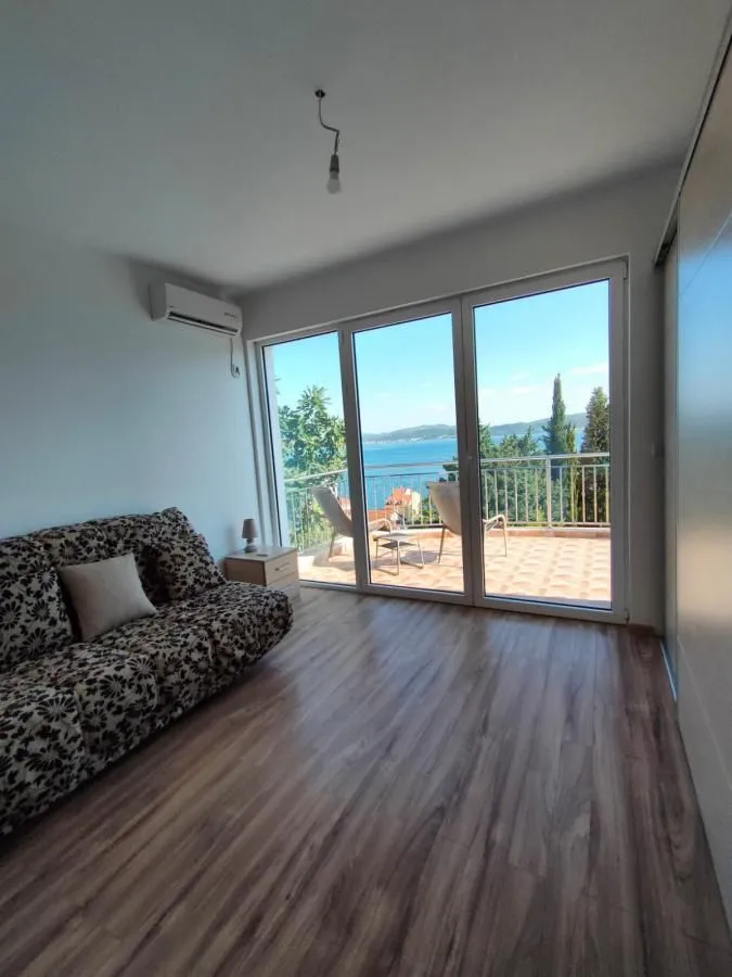 Prodaja, kuća, 143m², Bijela, Herceg Novi