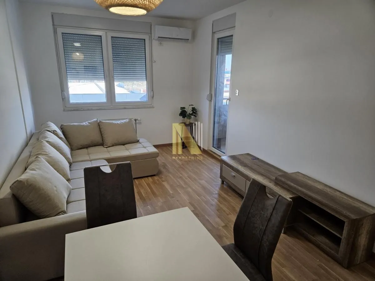 Rent, two bedroom apartment, 43m², Avijatičarsko naselje, Novi Sad Sve Podlokacije