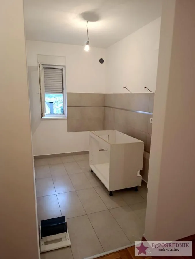 Prodaja, stan, 100m², Mirijevo Sve Podlokacije, Beograd