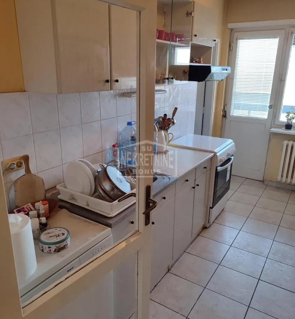 Sale, four bedroom apartment, 79m², Radijalac, Subotica