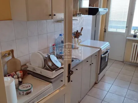 Prodaja, četvorosoban stan, 79m², Radijalac, Subotica - image 7