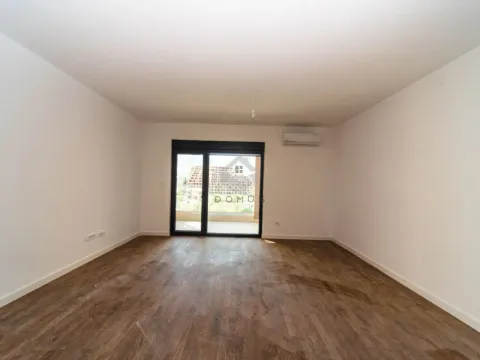 Sale, one bedroom apartment, 50m², Bar, Crna Gora - image 1